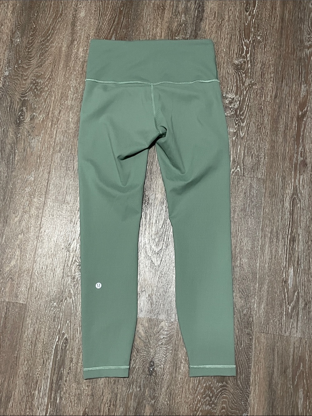 NWOT Lululemon Matching Ribbed Grey Eucalyptus Set. Size 4 - Picture 8 of 12